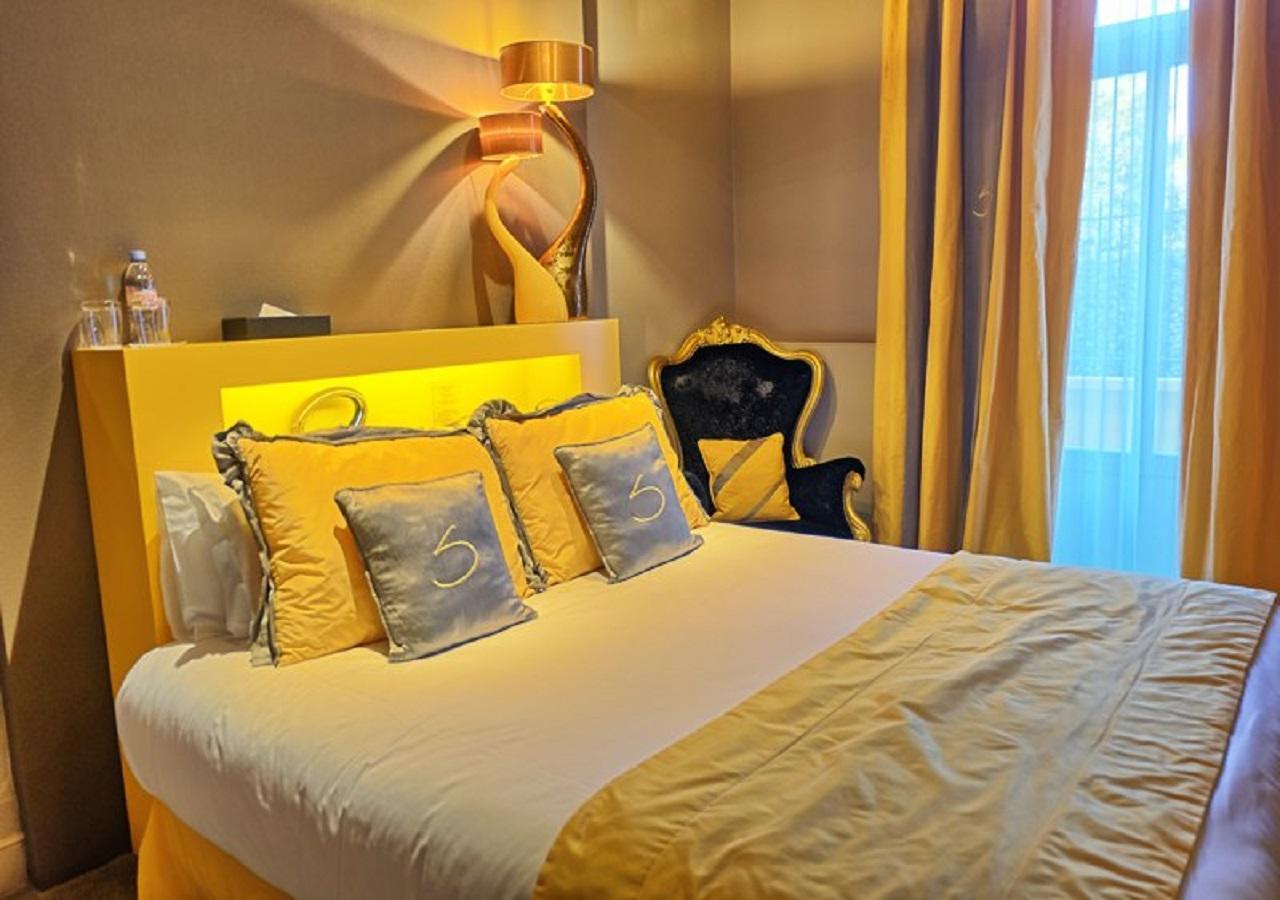 Le Stelsia Resort Saint-Sylvestre-sur-Lot المظهر الخارجي الصورة
