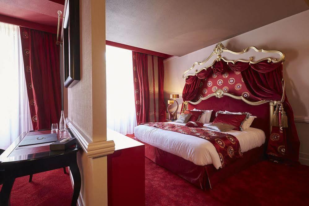 Le Stelsia Resort Saint-Sylvestre-sur-Lot المظهر الخارجي الصورة