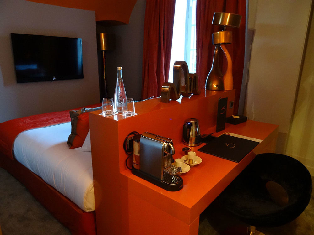 Le Stelsia Resort Saint-Sylvestre-sur-Lot المظهر الخارجي الصورة